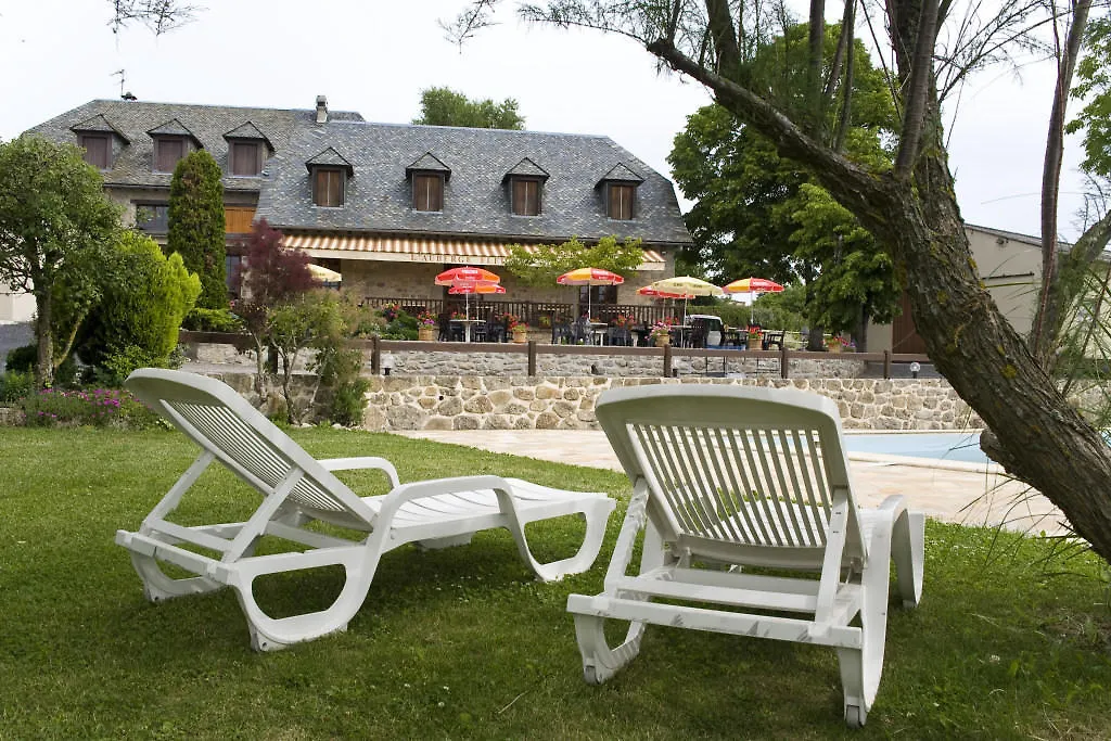L'Auberge Fleurie Le Nayrac 0*,