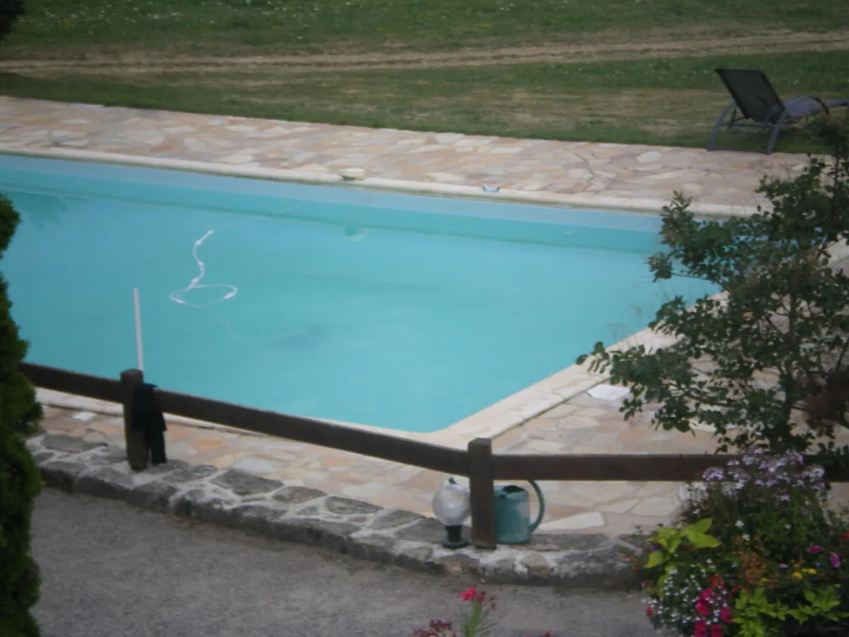 Отель L'Auberge Fleurie Le Nayrac Франция